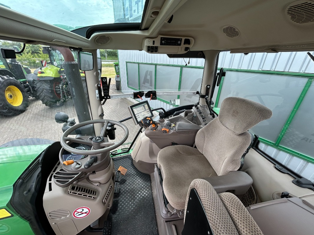 John Deere 6155R - Trator: foto 2 John Deere 6155R - Trator: foto 2