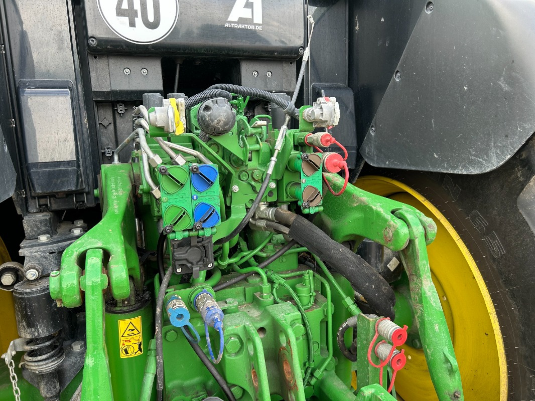 John Deere 6175M - Trator: foto 4 John Deere 6175M - Trator: foto 4