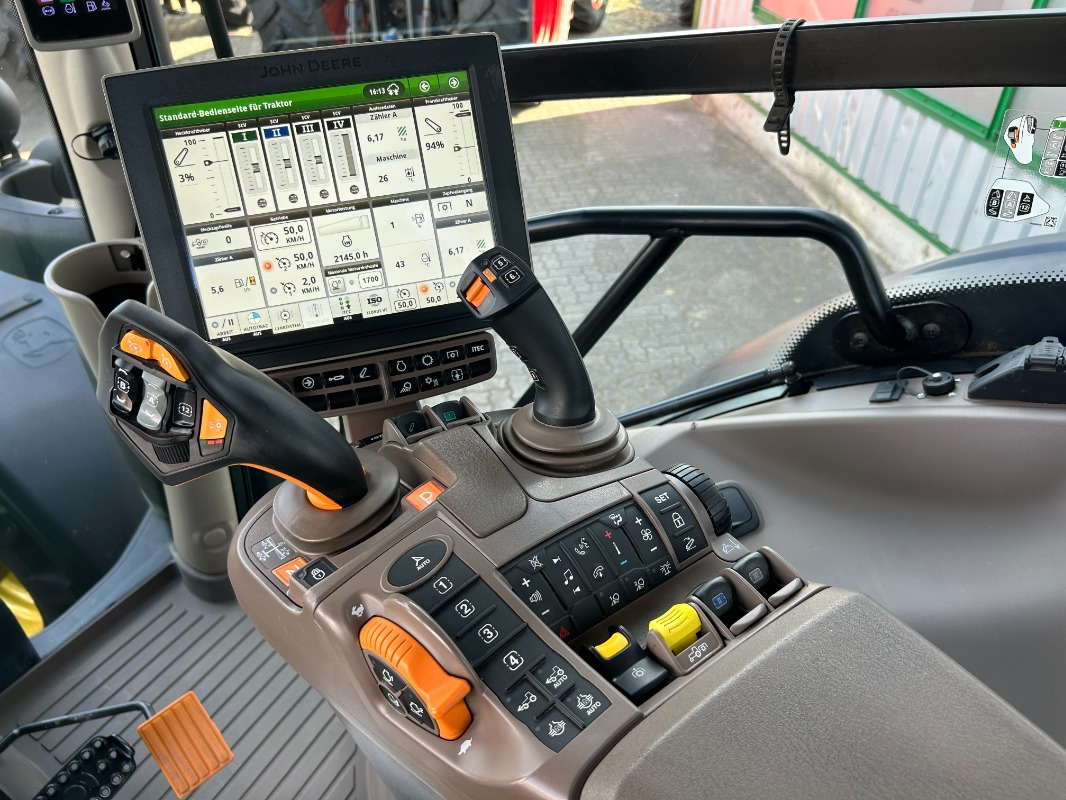 Trator John Deere 6R 145: foto 8