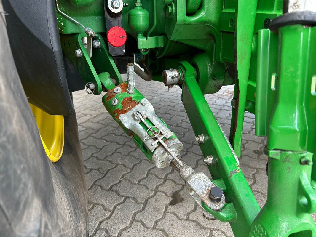 Trator John Deere 6R 145: foto 13