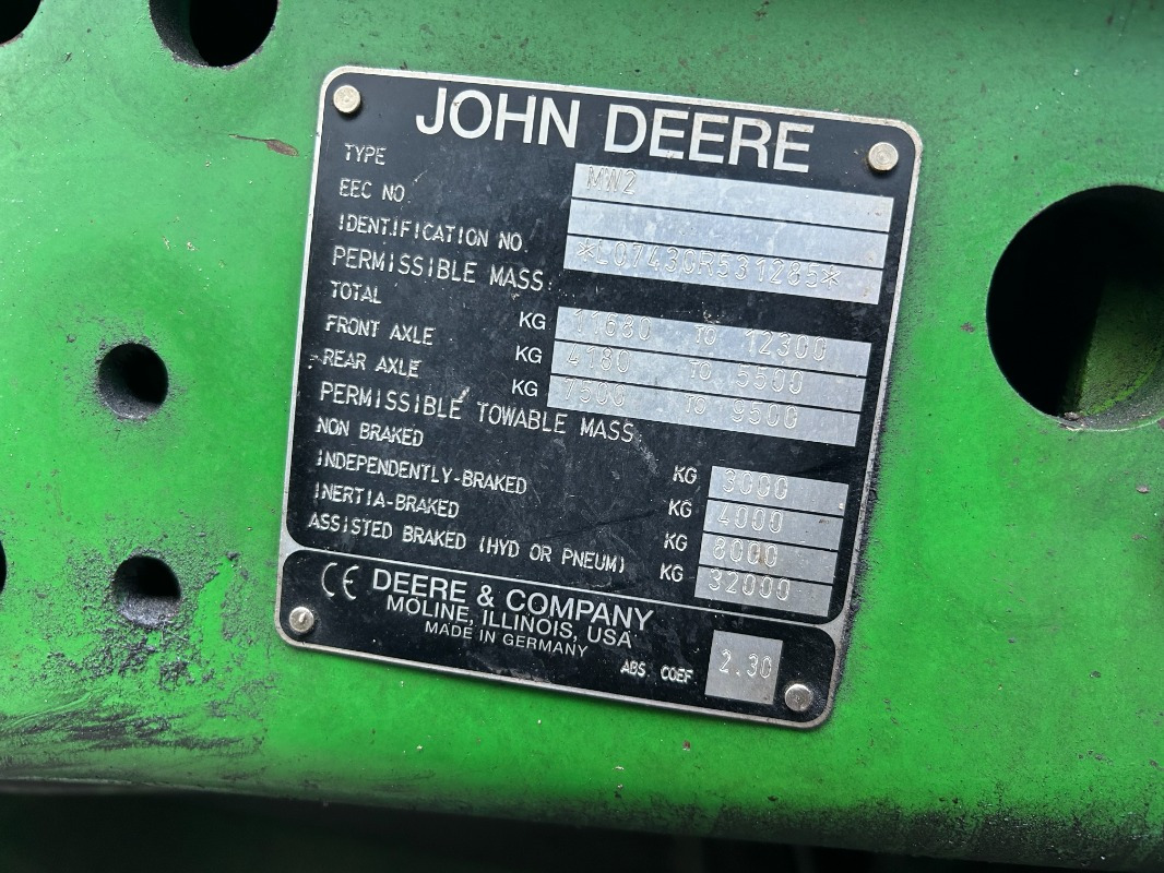John Deere 7430 PREMIUM - Trator: foto 2 John Deere 7430 PREMIUM - Trator: foto 2