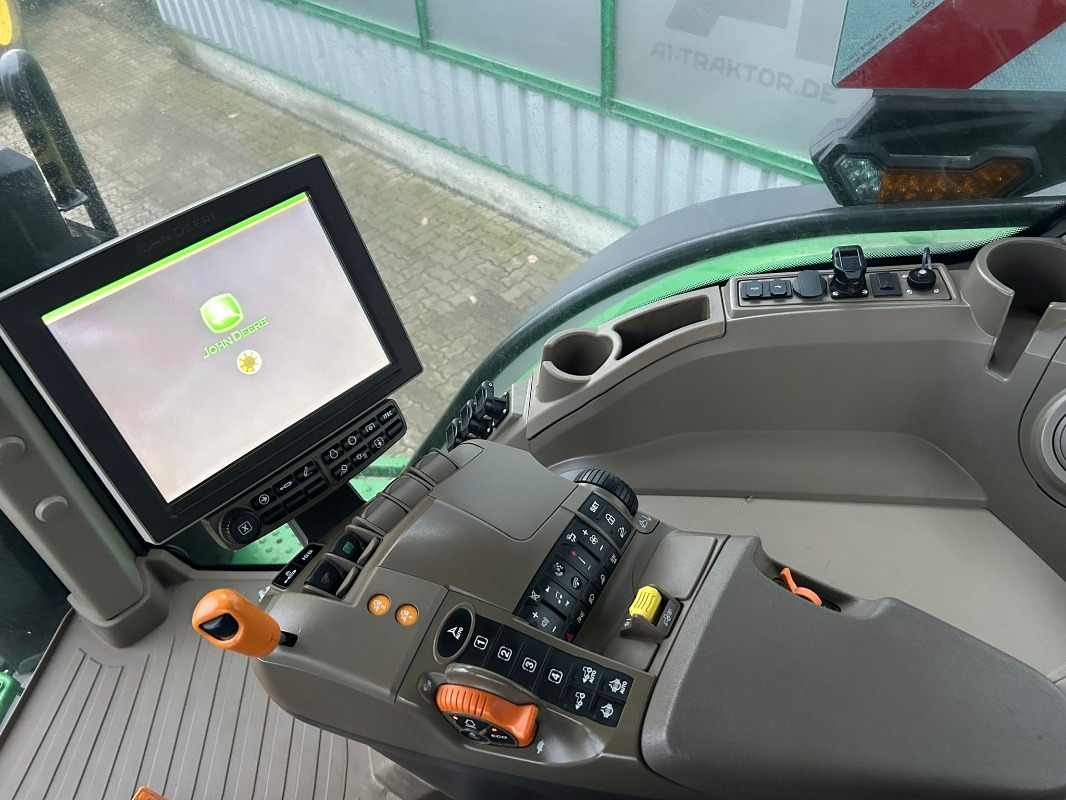 John Deere 7R 330 e23 - Trator: foto 4 John Deere 7R 330 e23 - Trator: foto 4