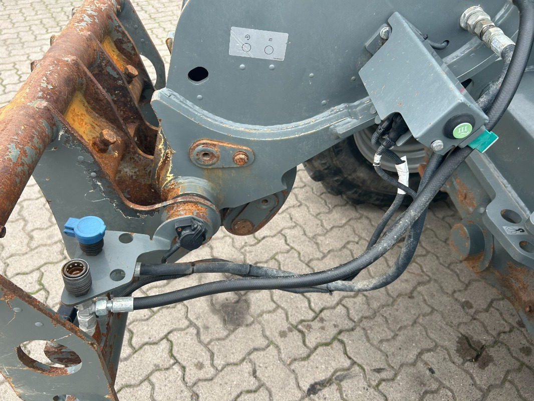 Pá carregadora Kramer KT 407: foto 14