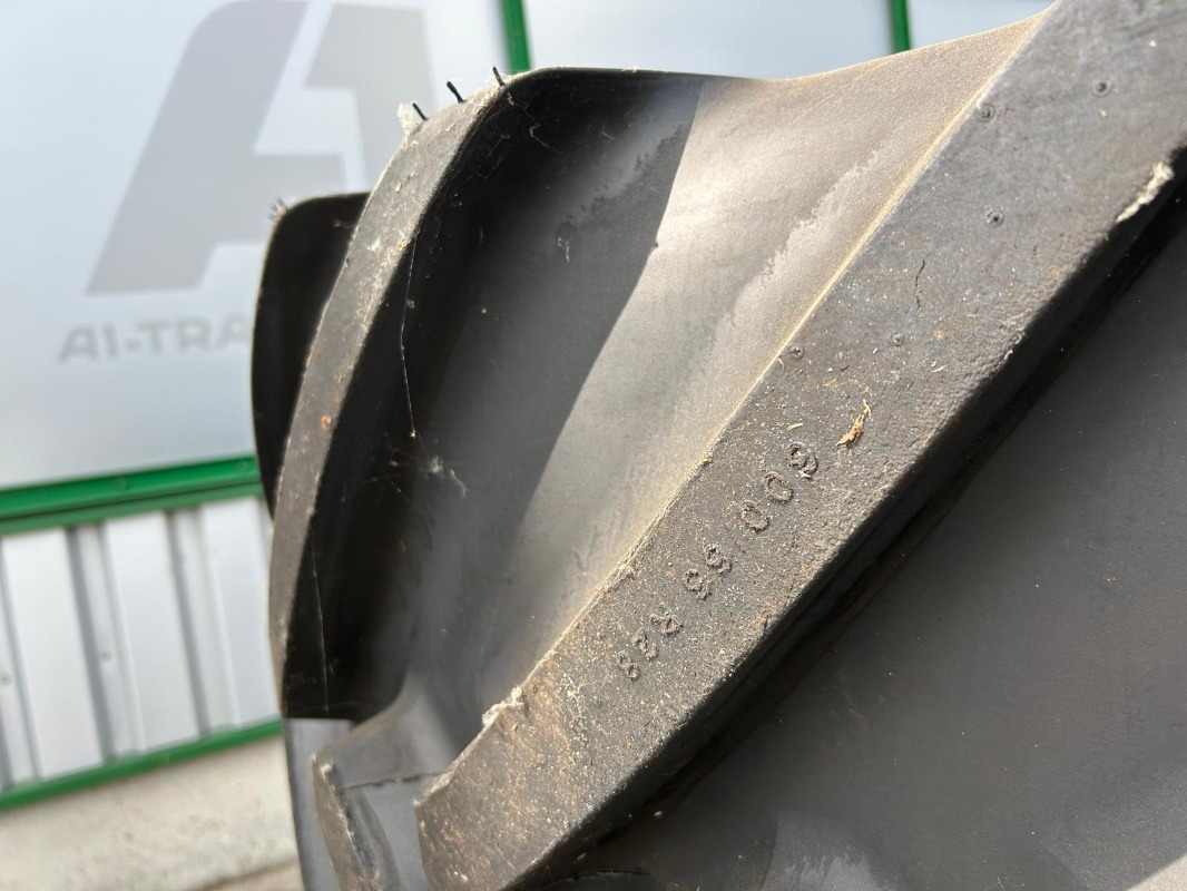 Michelin 600/65R28 - 2 Stück - Jantes e pneus por Máquina agrícola: foto 3 Michelin 600/65R28 - 2 Stück - Jantes e pneus por Máquina agrícola: foto 3