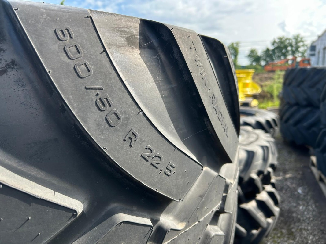 Trelleborg 600/50R22.5 - 2 Stück - Jantes e pneus por Máquina agrícola: foto 3 Trelleborg 600/50R22.5 - 2 Stück - Jantes e pneus por Máquina agrícola: foto 3