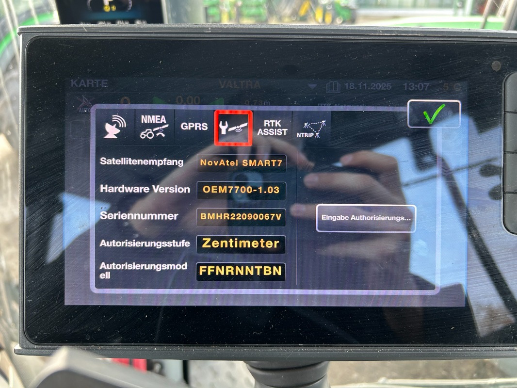 Valtra T195 - Trator: foto 2 Valtra T195 - Trator: foto 2