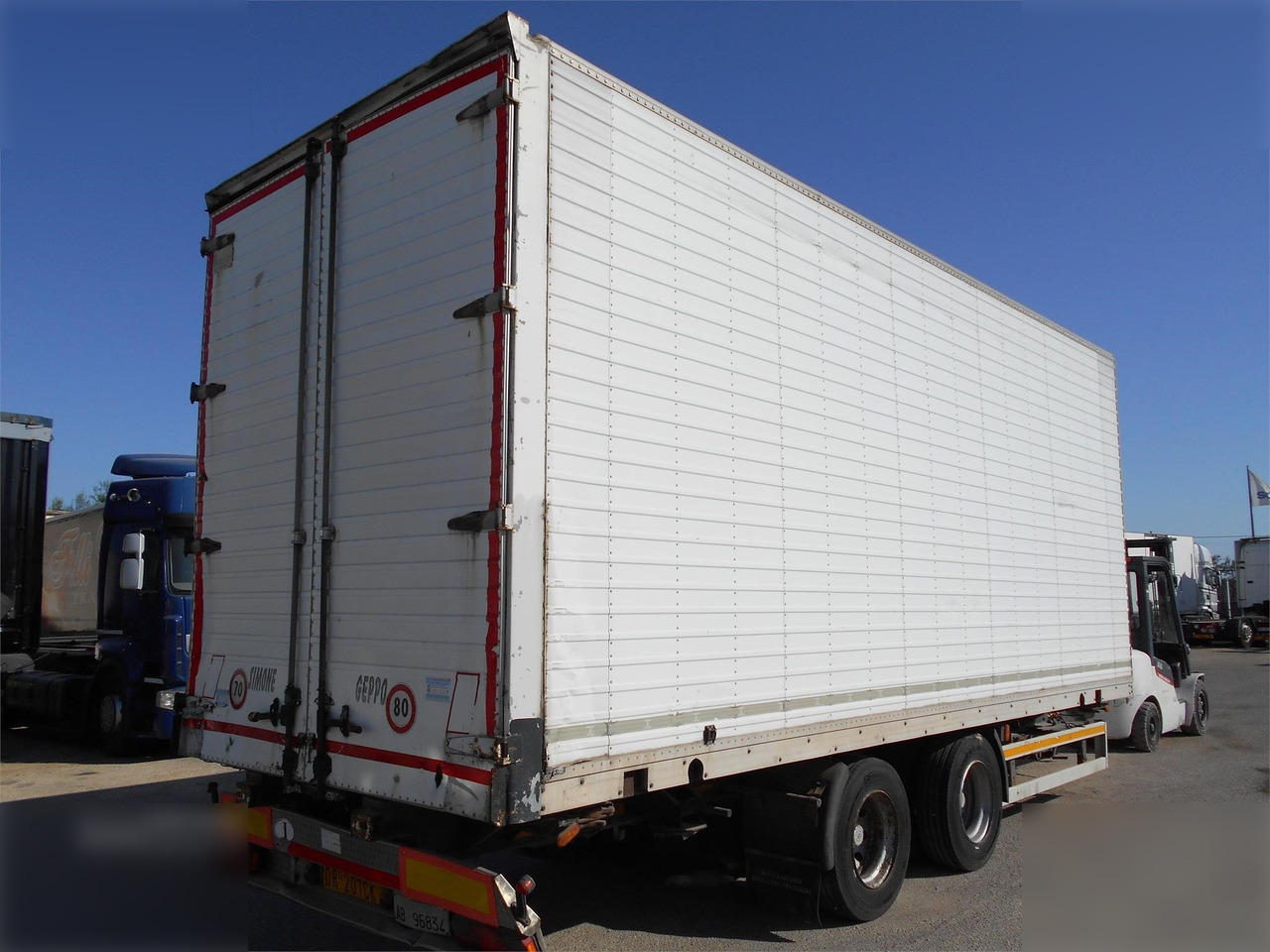 DAYTONA - Reboque furgão: foto 2 DAYTONA - Reboque furgão: foto 2