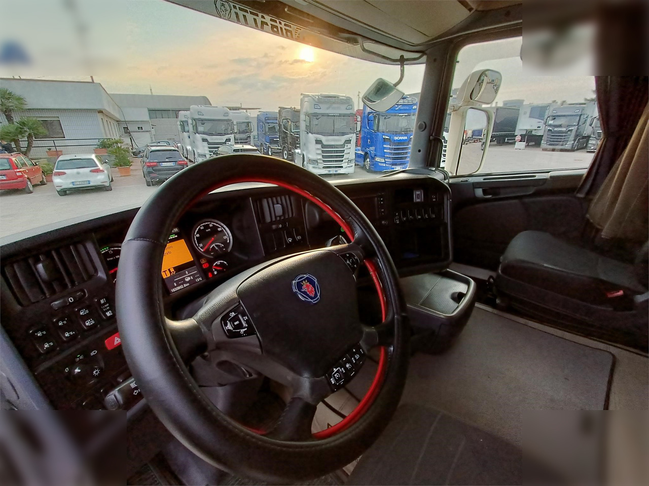 Tractor SCANIA R490: foto 6 Tractor SCANIA R490: foto 6