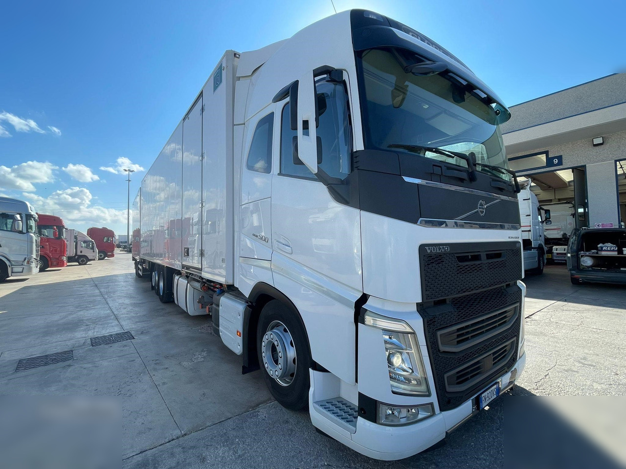 VOLVO FH500 - Camião frigorífico: foto 5 VOLVO FH500 - Camião frigorífico: foto 5