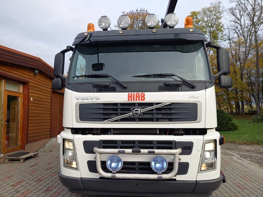 Volvo FM 300, 6x2, HIAB CRANE - Camião grua: foto 3 Volvo FM 300, 6x2, HIAB CRANE - Camião grua: foto 3