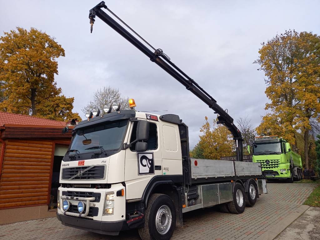 Volvo FM 300, 6x2, HIAB CRANE - Camião grua: foto 1 Volvo FM 300, 6x2, HIAB CRANE - Camião grua: foto 1