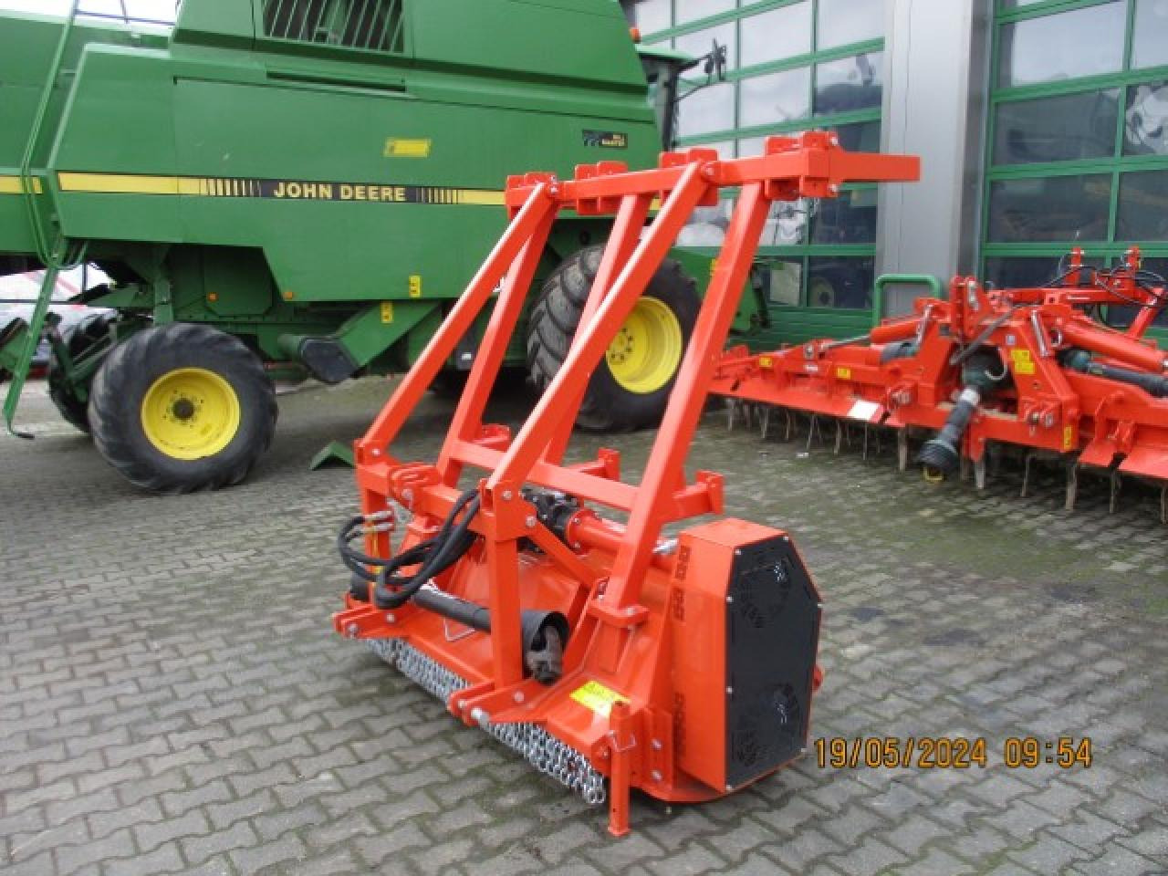 BoXer BM165 - Triturador florestal: foto 3 BoXer BM165 - Triturador florestal: foto 3