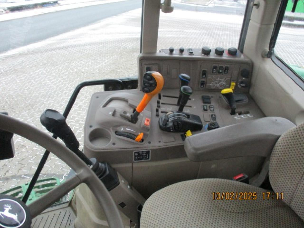 John Deere 6195 M - Trator: foto 2 John Deere 6195 M - Trator: foto 2