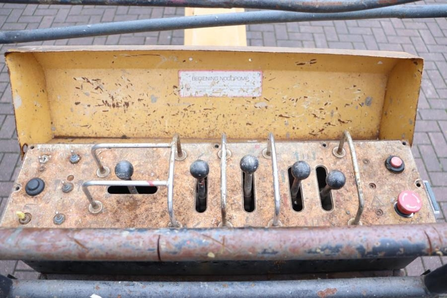 Aichi SR210 As-Is, Diesel, Tracked, 23m Working Height, - Plataforma telescópica: foto 4 Aichi SR210 As-Is, Diesel, Tracked, 23m Working Height, - Plataforma telescópica: foto 4