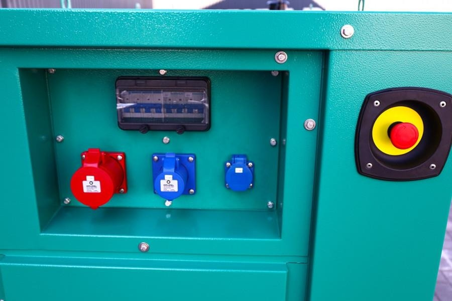 Cummins C22D5Q Declaration of Conformity, Diesel, 22kVA, A - Gerador elétrico: foto 3 Cummins C22D5Q Declaration of Conformity, Diesel, 22kVA, A - Gerador elétrico: foto 3