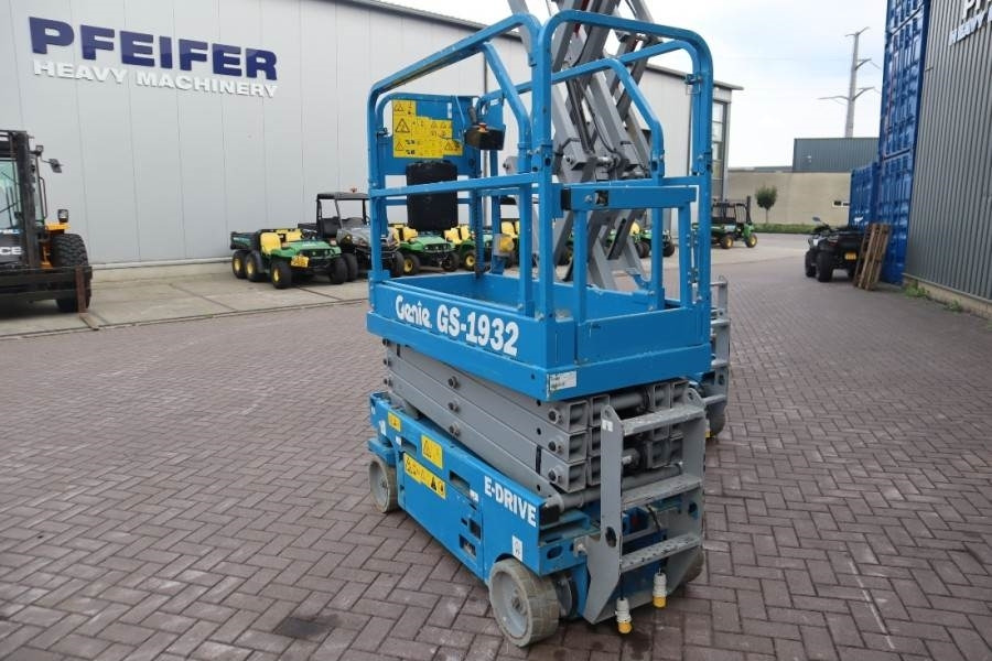 Genie GS1932 E-Drive Several In Stock, 8m Working Height - Plataforma de Tijera/ Plataforma de tesoura: foto 3 Genie GS1932 E-Drive Several In Stock, 8m Working Height - Plataforma de Tijera/ Plataforma de tesoura: foto 3