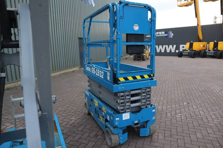 Genie GS1932 E-Drive Several In Stock, 8m Working Height - Plataforma de Tijera/ Plataforma de tesoura: foto 2 Genie GS1932 E-Drive Several In Stock, 8m Working Height - Plataforma de Tijera/ Plataforma de tesoura: foto 2