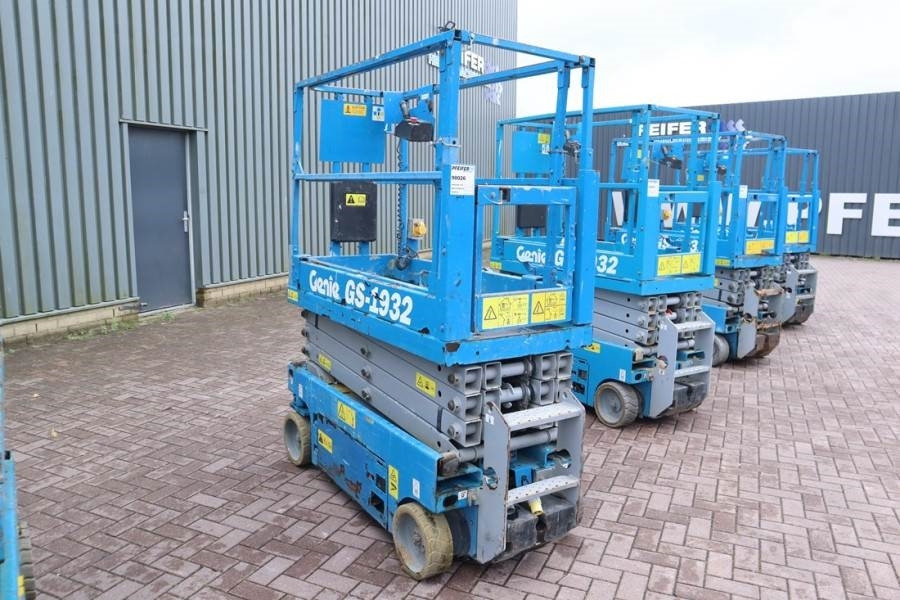 Genie GS1932 Electric, Working Height 7.8 m, 227kg Capac - Plataforma de Tijera/ Plataforma de tesoura: foto 2 Genie GS1932 Electric, Working Height 7.8 m, 227kg Capac - Plataforma de Tijera/ Plataforma de tesoura: foto 2