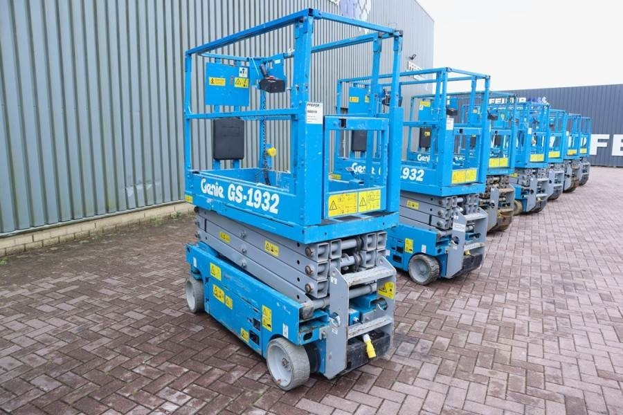 Genie GS1932 Electric, Working Height 7.8 m, 227kg Capac - Plataforma de Tijera/ Plataforma de tesoura: foto 1 Genie GS1932 Electric, Working Height 7.8 m, 227kg Capac - Plataforma de Tijera/ Plataforma de tesoura: foto 1