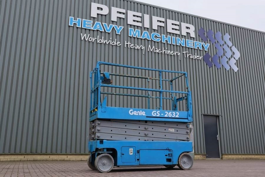 Genie GS2632 Electric, Working Height 10m, 227kg Capacit - Plataforma de Tijera/ Plataforma de tesoura: foto 1 Genie GS2632 Electric, Working Height 10m, 227kg Capacit - Plataforma de Tijera/ Plataforma de tesoura: foto 1