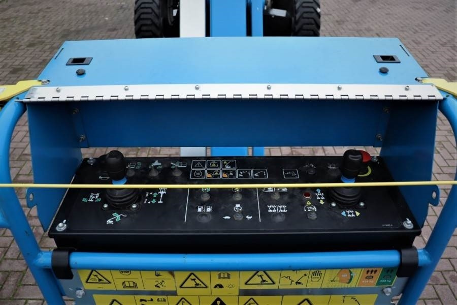 Genie S65XC Valid inspection, *Guarantee! Diesel, 4x4 Dr - Plataforma telescópica: foto 4 Genie S65XC Valid inspection, *Guarantee! Diesel, 4x4 Dr - Plataforma telescópica: foto 4