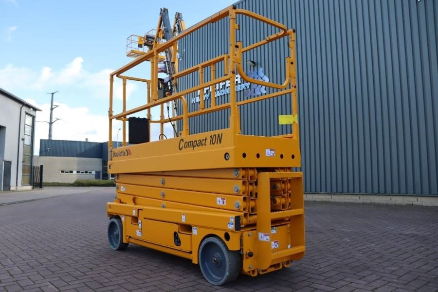 Haulotte Compact 10N Valid Iinspection, *Guarantee! 10m Wor  - Plataforma de Tijera/ Plataforma de tesoura: foto 4 Haulotte Compact 10N Valid Iinspection, *Guarantee! 10m Wor  - Plataforma de Tijera/ Plataforma de tesoura: foto 4