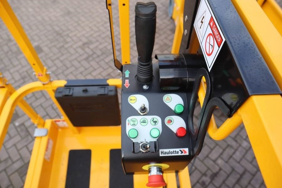 Haulotte Compact 10N Valid Inspection, *Guarantee! 10m Work  - Plataforma de Tijera/ Plataforma de tesoura: foto 4 Haulotte Compact 10N Valid Inspection, *Guarantee! 10m Work  - Plataforma de Tijera/ Plataforma de tesoura: foto 4