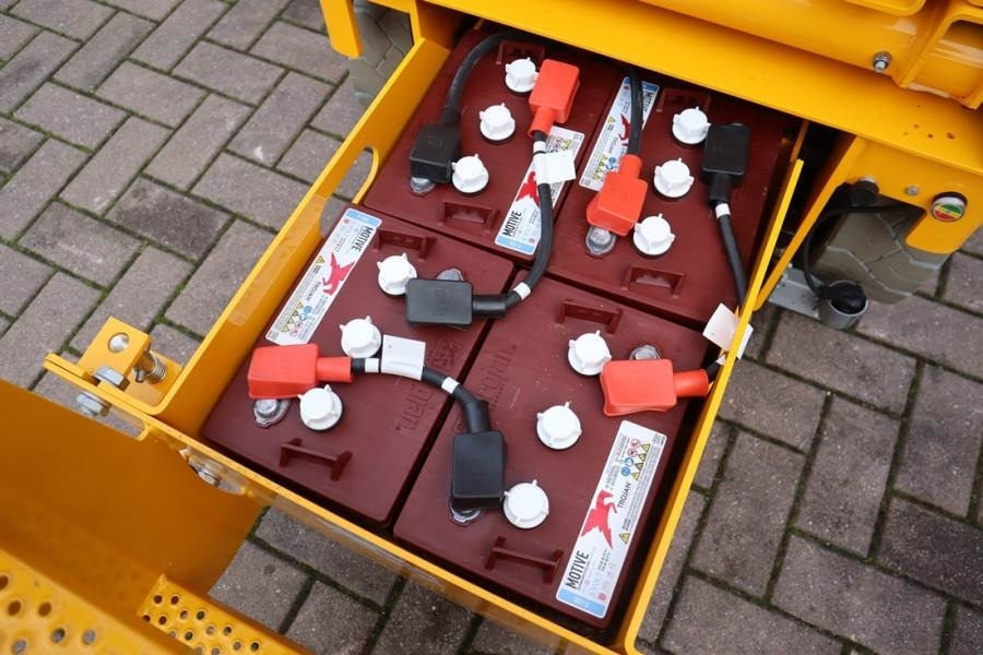 Haulotte Compact 10N Valid Inspection, *Guarantee! 10m Work  - Plataforma de Tijera/ Plataforma de tesoura: foto 3 Haulotte Compact 10N Valid Inspection, *Guarantee! 10m Work  - Plataforma de Tijera/ Plataforma de tesoura: foto 3