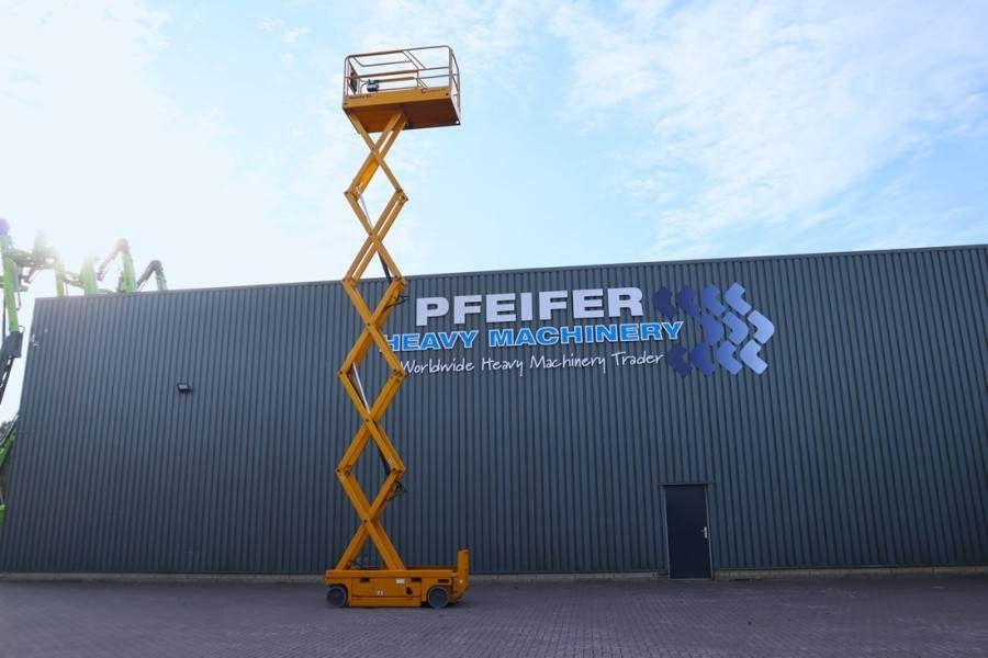 Haulotte Compact 12 Electric, 12m Working Height, 300kg Cap - Plataforma de Tijera/ Plataforma de tesoura: foto 3 Haulotte Compact 12 Electric, 12m Working Height, 300kg Cap - Plataforma de Tijera/ Plataforma de tesoura: foto 3