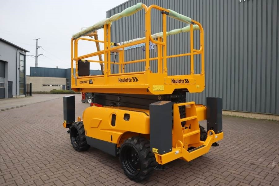 Haulotte Compact 12DX Valid Inspection, *Guarantee! Diesel, - Plataforma de Tijera/ Plataforma de tesoura: foto 5 Haulotte Compact 12DX Valid Inspection, *Guarantee! Diesel, - Plataforma de Tijera/ Plataforma de tesoura: foto 5