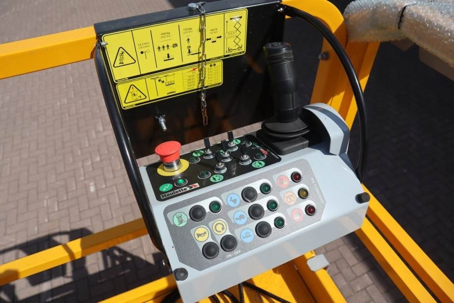 Haulotte Compact 12DX Valid Inspection, *Guarantee! Diesel, - Plataforma de Tijera/ Plataforma de tesoura: foto 4 Haulotte Compact 12DX Valid Inspection, *Guarantee! Diesel, - Plataforma de Tijera/ Plataforma de tesoura: foto 4