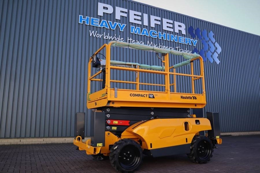 Haulotte Compact 12DX Valid Inspection, *Guarantee! Diesel, - Plataforma de Tijera/ Plataforma de tesoura: foto 1 Haulotte Compact 12DX Valid Inspection, *Guarantee! Diesel, - Plataforma de Tijera/ Plataforma de tesoura: foto 1