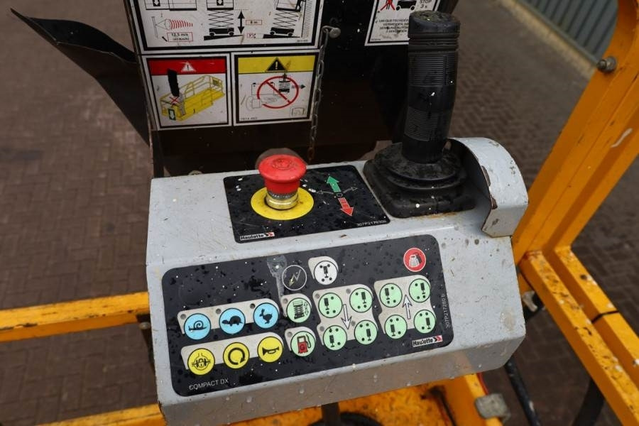 Haulotte Compact 12RTE Electric, 12m Working Height, 450kg - Plataforma de Tijera/ Plataforma de tesoura: foto 5 Haulotte Compact 12RTE Electric, 12m Working Height, 450kg - Plataforma de Tijera/ Plataforma de tesoura: foto 5