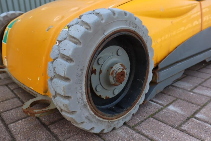 Haulotte STAR 10 As-Is, Electric, 10m Working Height, 3m Re - Plataforma articulada: foto 5 Haulotte STAR 10 As-Is, Electric, 10m Working Height, 3m Re - Plataforma articulada: foto 5