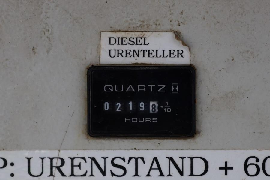 Holland Lift Megastar G-320DL30-4WDS/N Diesel, 4x4x4 Drive, 34m - Plataforma de Tijera/ Plataforma de tesoura: foto 5 Holland Lift Megastar G-320DL30-4WDS/N Diesel, 4x4x4 Drive, 34m - Plataforma de Tijera/ Plataforma de tesoura: foto 5