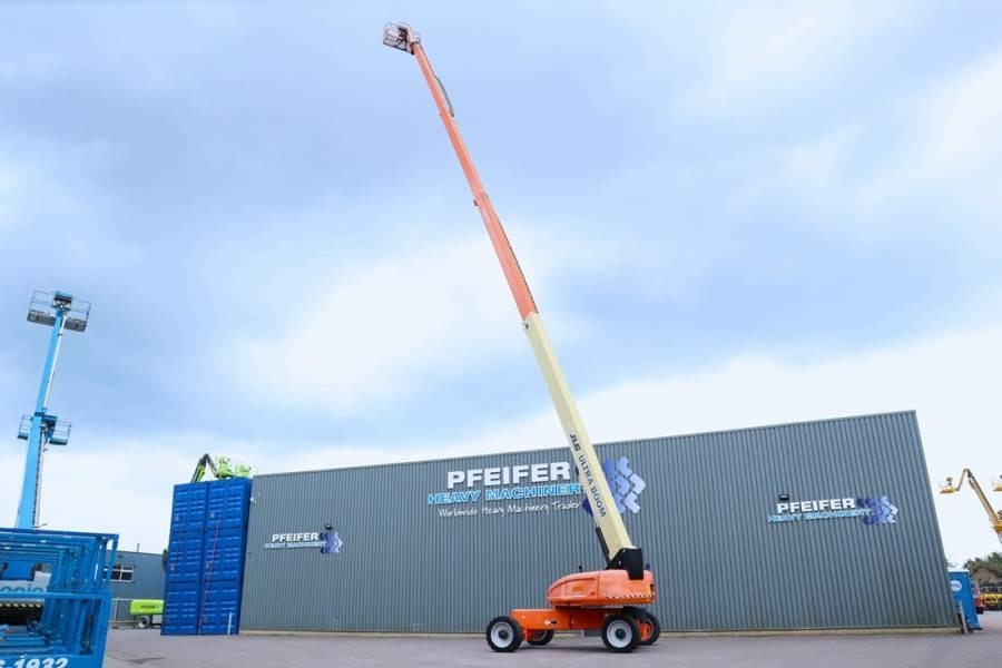 JLG 1350SJP Diesel, 4x4 Drive And 4-Wheel Steering, 43 - Plataforma telescópica: foto 3 JLG 1350SJP Diesel, 4x4 Drive And 4-Wheel Steering, 43 - Plataforma telescópica: foto 3