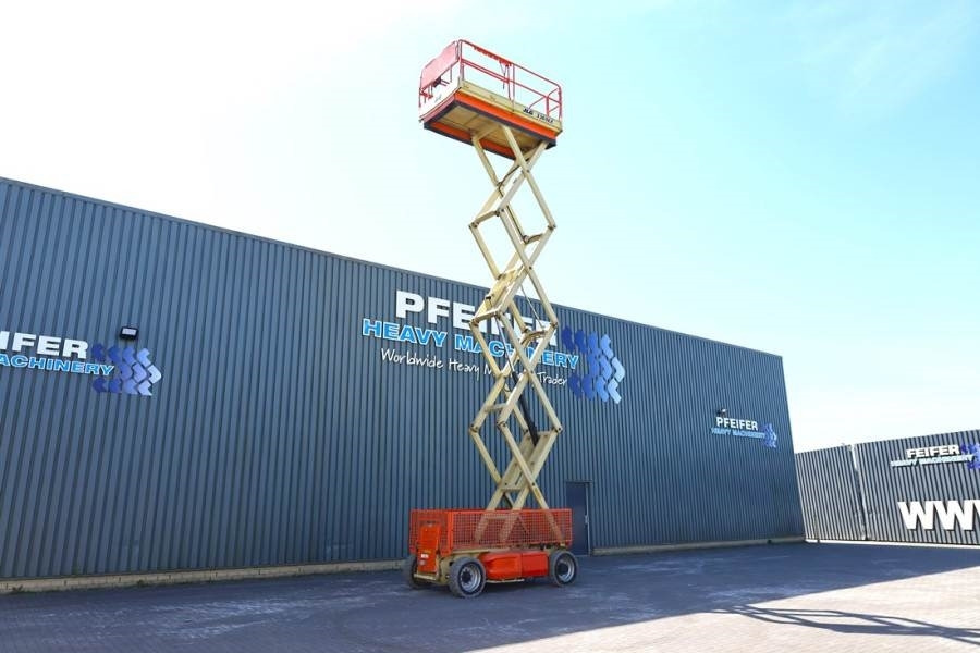 JLG 3369LE Electric, 12m Working Height, 450kg Capacit - Plataforma de Tijera/ Plataforma de tesoura: foto 3 JLG 3369LE Electric, 12m Working Height, 450kg Capacit - Plataforma de Tijera/ Plataforma de tesoura: foto 3