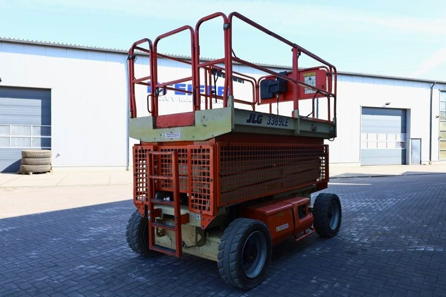 JLG 3369LE Electric, 12m Working Height, 450kg Capacit - Plataforma de Tijera/ Plataforma de tesoura: foto 2 JLG 3369LE Electric, 12m Working Height, 450kg Capacit - Plataforma de Tijera/ Plataforma de tesoura: foto 2