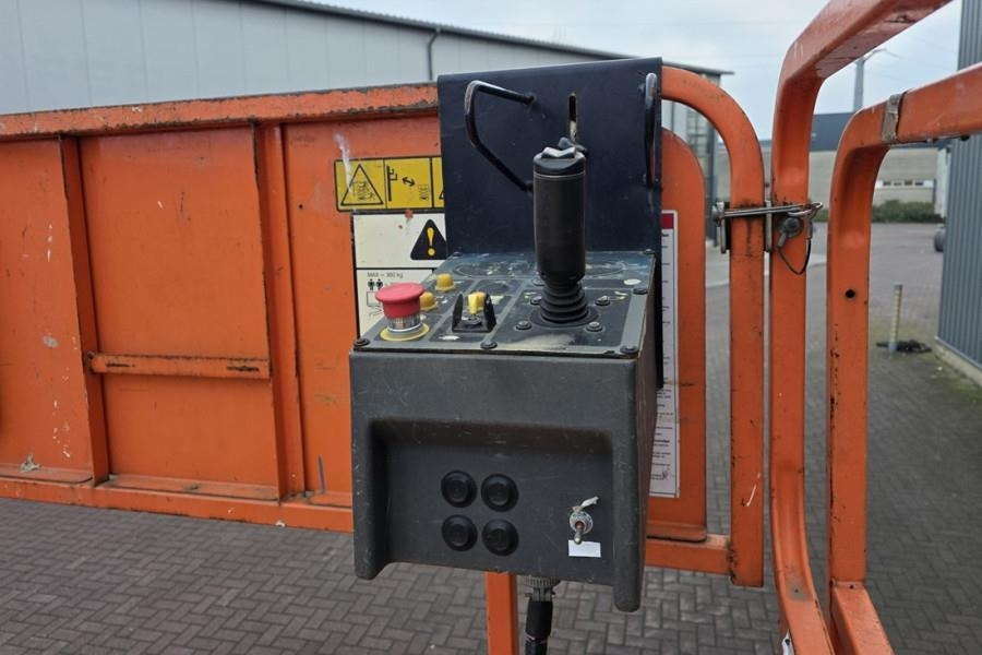 JLG M4069 Hybrid, 14.2m Working Height, 360kg Capacity - Plataforma de Tijera/ Plataforma de tesoura: foto 5 JLG M4069 Hybrid, 14.2m Working Height, 360kg Capacity - Plataforma de Tijera/ Plataforma de tesoura: foto 5