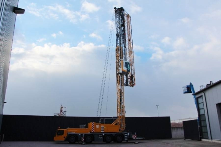 Liebherr MK88 Plus Valid Inspection, 45 m Flight, 8t Cap, P - Guindaste de torre: foto 2 Liebherr MK88 Plus Valid Inspection, 45 m Flight, 8t Cap, P - Guindaste de torre: foto 2