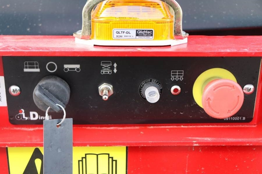 Magni ES0807EP New And Available Directly From Stock, El - Plataforma de Tijera/ Plataforma de tesoura: foto 4 Magni ES0807EP New And Available Directly From Stock, El - Plataforma de Tijera/ Plataforma de tesoura: foto 4