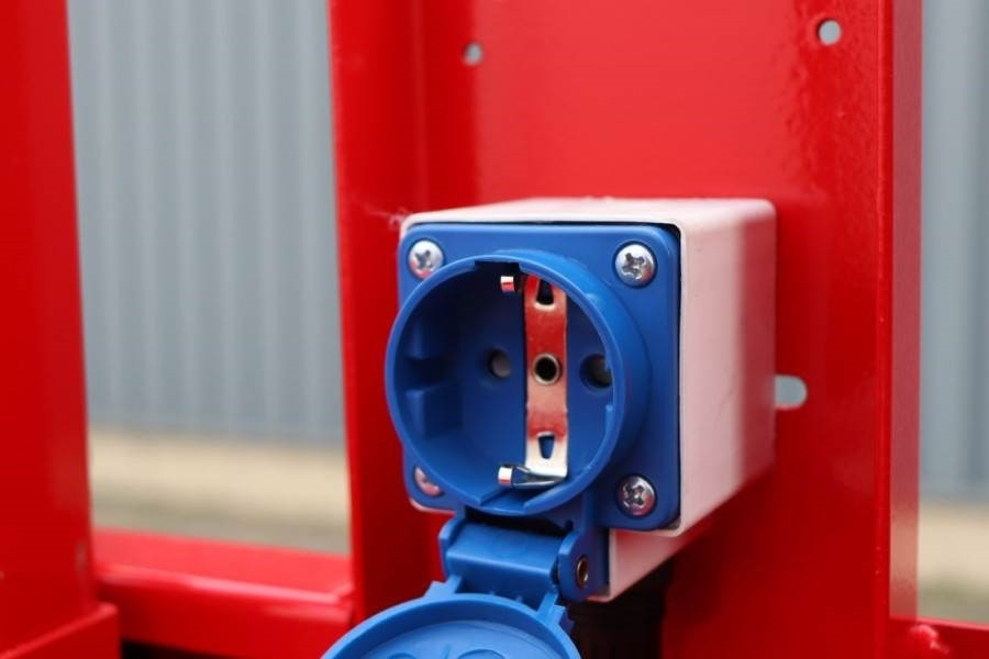 Magni ES0807EP New And Available Directly From Stock, El - Plataforma de Tijera/ Plataforma de tesoura: foto 5 Magni ES0807EP New And Available Directly From Stock, El - Plataforma de Tijera/ Plataforma de tesoura: foto 5