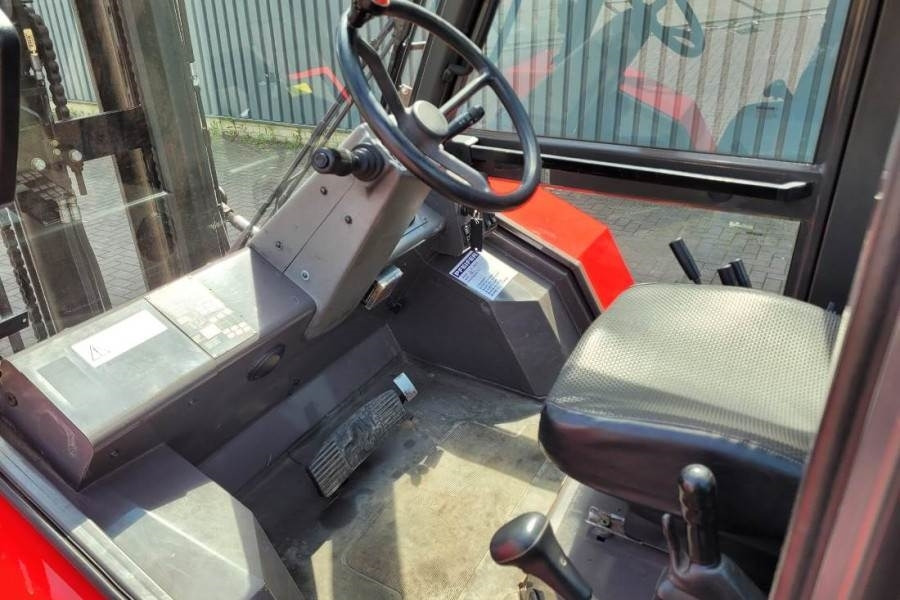 Manitou M30-4 Valid Inspection, *Guarantee, Diesel, 4x4 Dr - Empilhador todo-o-terreno: foto 3 Manitou M30-4 Valid Inspection, *Guarantee, Diesel, 4x4 Dr - Empilhador todo-o-terreno: foto 3