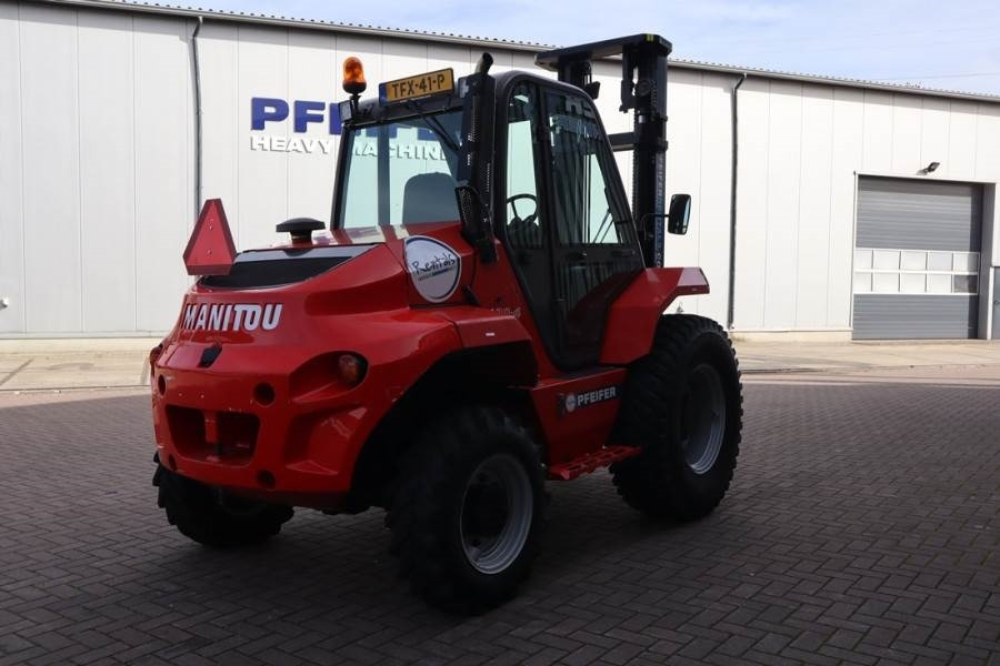 Manitou M30-4 Valid inspection, *Guarantee, Diesel, 4x4 Dr - Empilhador todo-o-terreno: foto 2 Manitou M30-4 Valid inspection, *Guarantee, Diesel, 4x4 Dr - Empilhador todo-o-terreno: foto 2