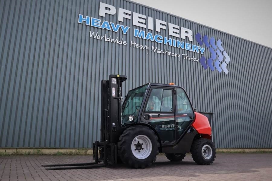 Manitou MC25-4 Valid Inspection, *Guarantee, Diesel, 4x4 - Empilhador todo-o-terreno: foto 1 Manitou MC25-4 Valid Inspection, *Guarantee, Diesel, 4x4 - Empilhador todo-o-terreno: foto 1