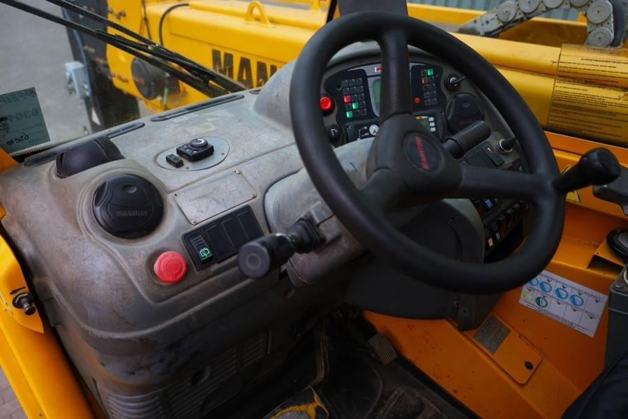 Manitou MRT2150 Privilege Diesel, 4x4 Drive And 4-Wheel St - Empilhador telescópico: foto 4 Manitou MRT2150 Privilege Diesel, 4x4 Drive And 4-Wheel St - Empilhador telescópico: foto 4