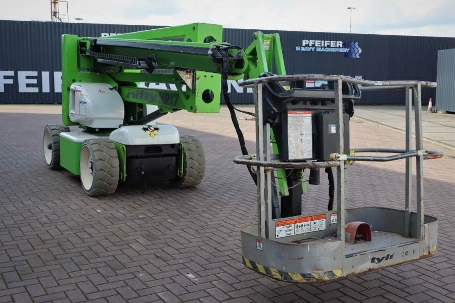 Niftylift HR17NDE HYBRIDE Hybrid Battery & Diesel, 17m Worki - Plataforma articulada: foto 2 Niftylift HR17NDE HYBRIDE Hybrid Battery & Diesel, 17m Worki - Plataforma articulada: foto 2