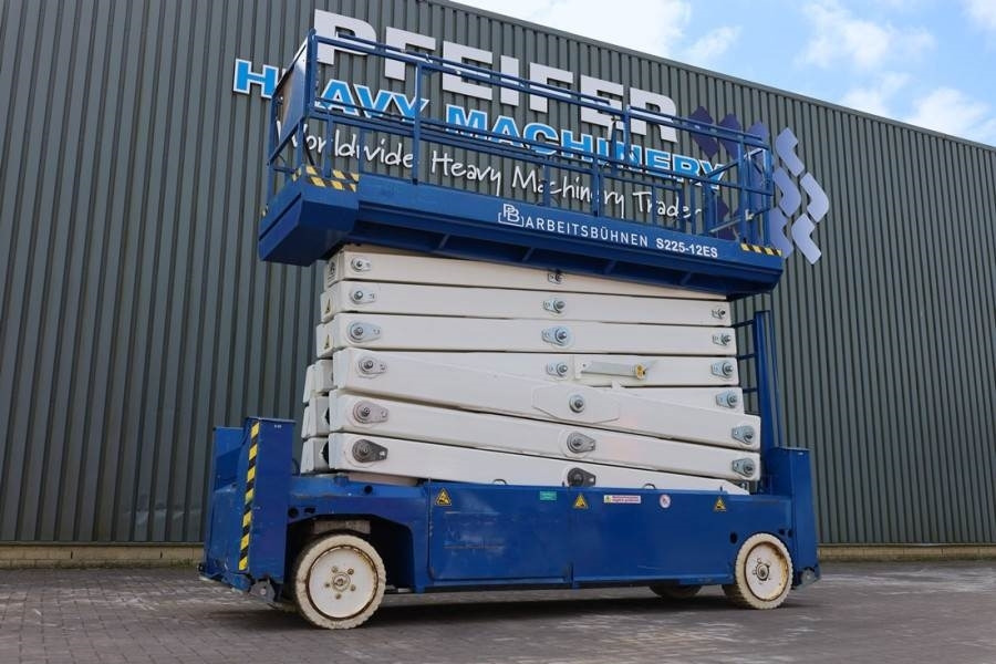 PB LIFT S225-12ES Electric, 22.5m Working Height, 450 - Plataforma de Tijera/ Plataforma de tesoura: foto 1 PB LIFT S225-12ES Electric, 22.5m Working Height, 450 - Plataforma de Tijera/ Plataforma de tesoura: foto 1