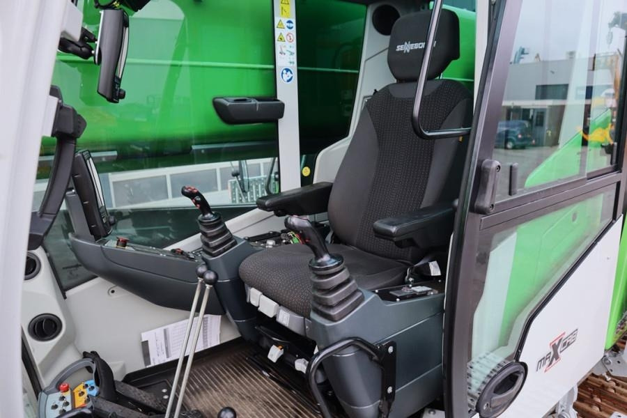 Sennebogen 683E Valid inspection, *Guarantee! 80tons, 42m Mai  - Guindaste sobre esteiras: foto 4 Sennebogen 683E Valid inspection, *Guarantee! 80tons, 42m Mai  - Guindaste sobre esteiras: foto 4