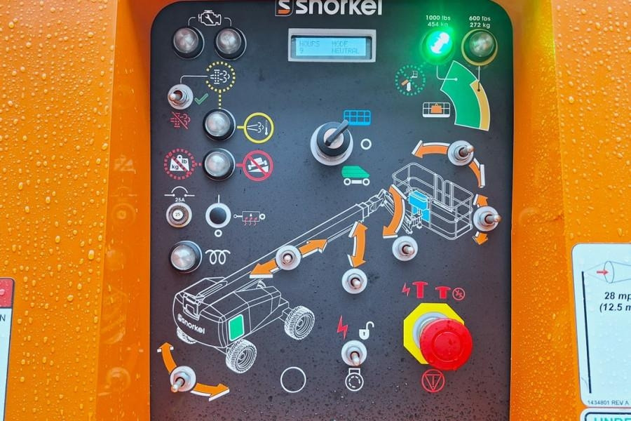 Snorkel 660SJ Valid Inspection, *Guarantee! CE, Diesel, 4x  - Plataforma telescópica: foto 4 Snorkel 660SJ Valid Inspection, *Guarantee! CE, Diesel, 4x  - Plataforma telescópica: foto 4